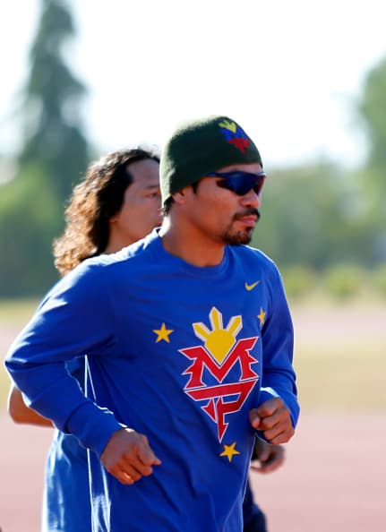 Manny Pacquiao inició sus entrenamientos en Filipinas de cara a su combate contra Timothy Bradley en abril.