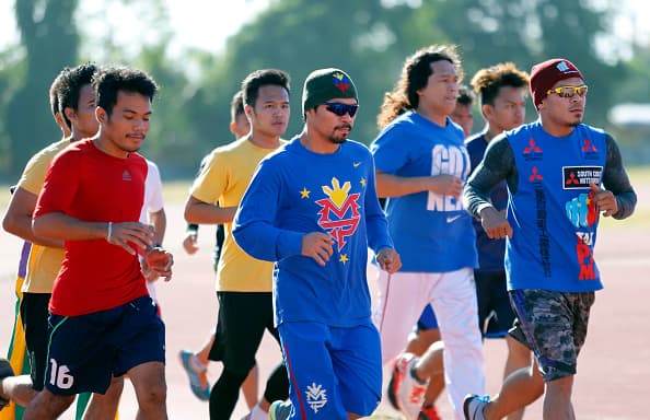 Manny Pacquiao inició sus entrenamientos en Filipinas de cara a su combate contra Timothy Bradley en abril.