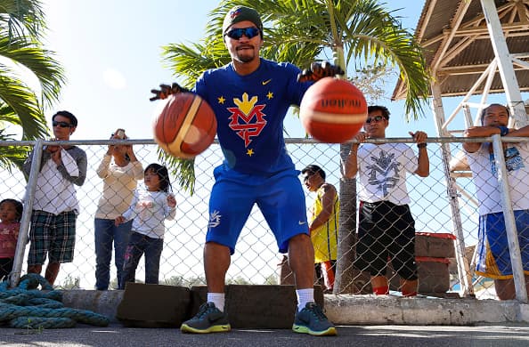 Manny Pacquiao inició sus entrenamientos en Filipinas de cara a su combate contra Timothy Bradley en abril.
