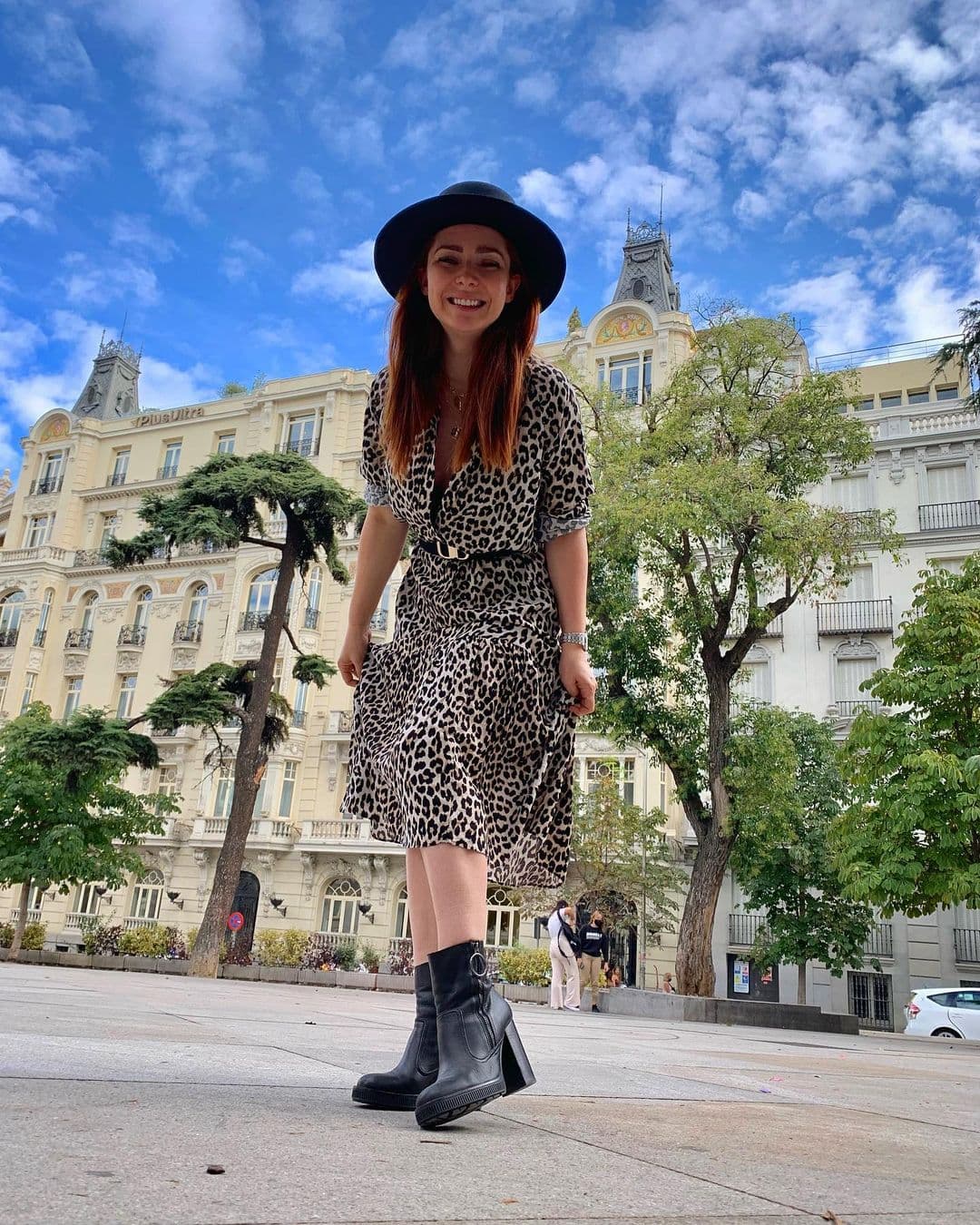 "¡Por fin! 
<b>Después de tanto soñar con conocer Madrid</b> y bienvenido octubre 01.10.2021", externó.
<br>