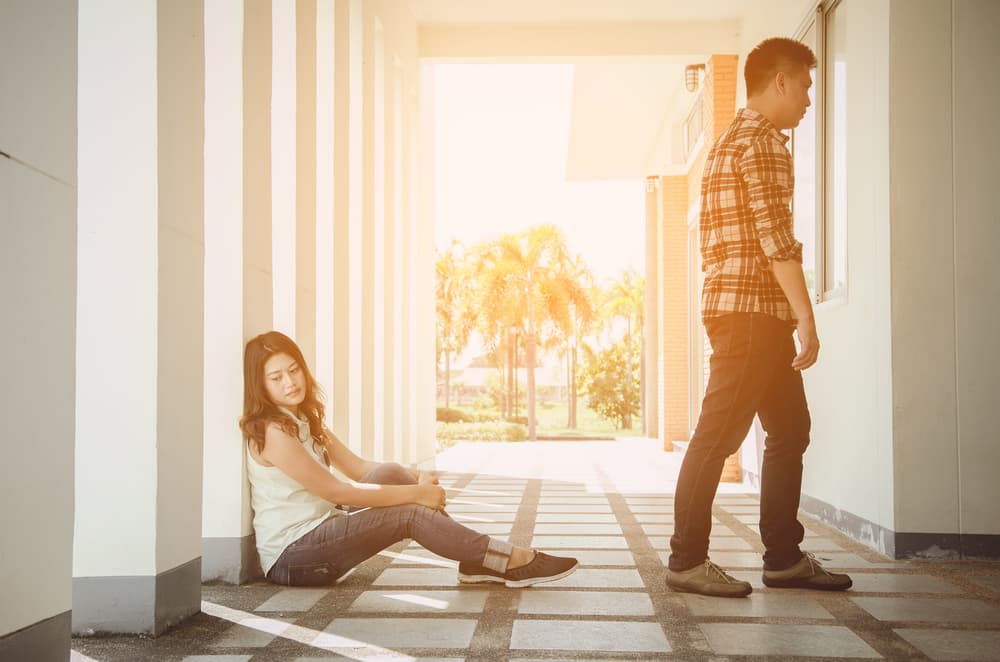 Un Piscis es un ser social, por lo que no suele preferir estar solo, o en momentos prolongados de soledad. Eso les puede llevar a caer en la trampa de querer regresar con un ex, por más malo que fuera, con tal de sentirse mejor. Pero otros más prefieren trabajar en ello y buscar un círculo social donde recuperen su buen espíritu y seguir adelante.