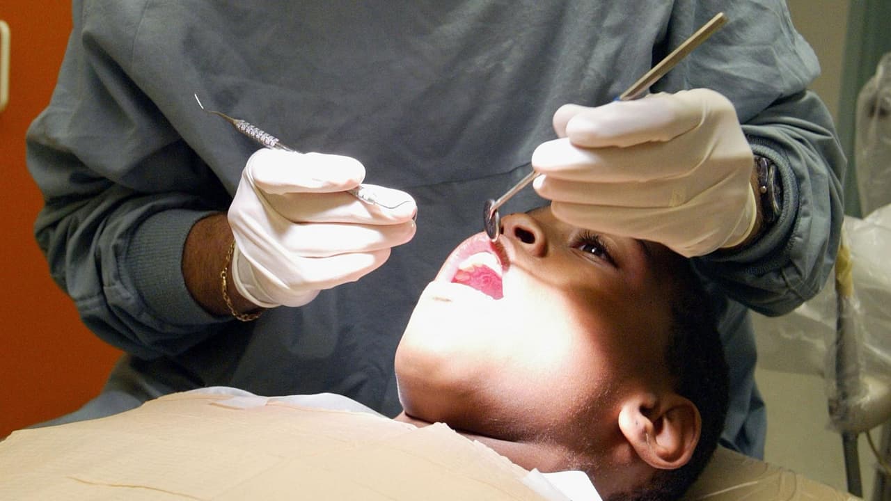 Salud oral de los niños: hábitos caseros que ayudan a prevenir la aparición de caries a temprana edad