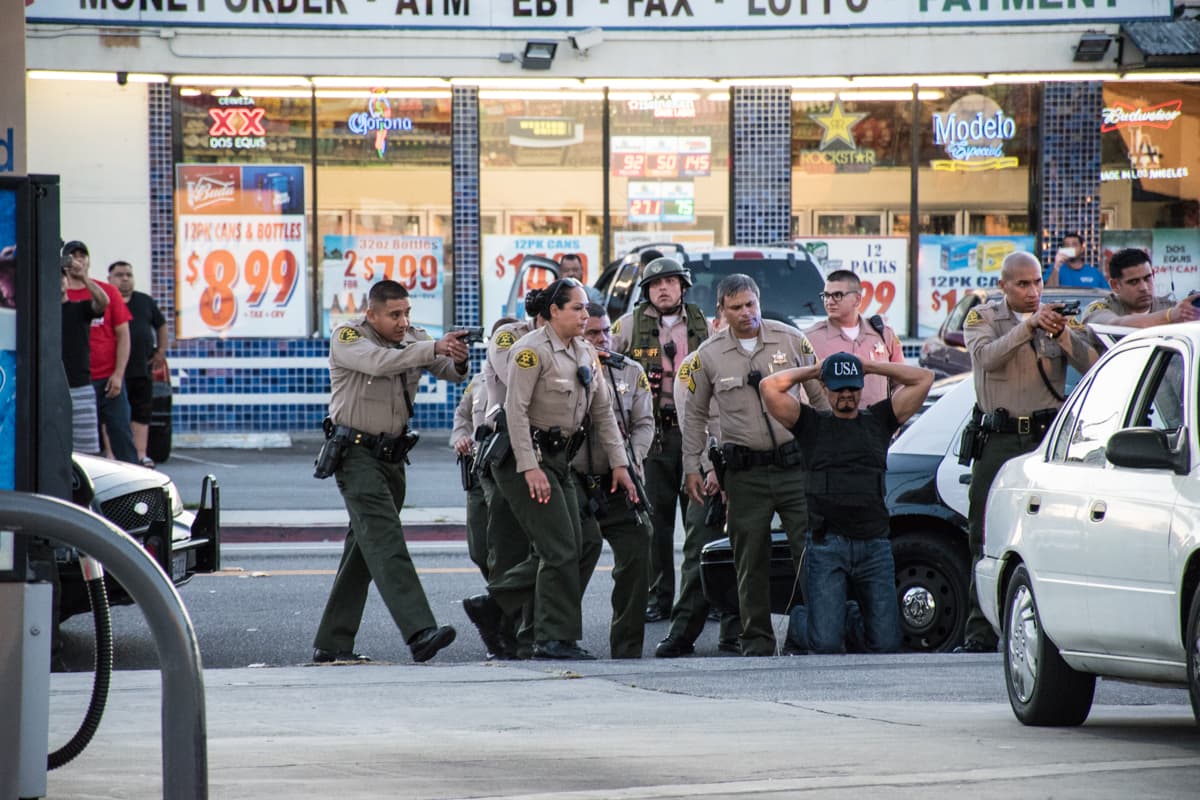 Tras su declaración oficial como ciudad santuario en 2015, las asambleas de los ediles en Cudahy y 
<b><a href="http://www.univision.com/los-angeles/kmex/noticias/arrestos/arrestan-al-lider-de-grupo-protrump-en-los-angeles-por-interrumpir-una-reunion-oficial">Huntington Park</a></b> han sido blanco de múltiples protestas de organizaciones antiinmigrantes.