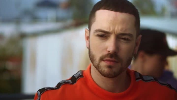 "Estoy dándome a conocer con mi música, con esta nueva etapa de mi carrera musical", aseguró Pee Wee al hablar de la colaboración que hizo con Juan Magán, con quien grabó el tema 'Tú lo sabes', que pertenece a su más reciente material 'DNA'.