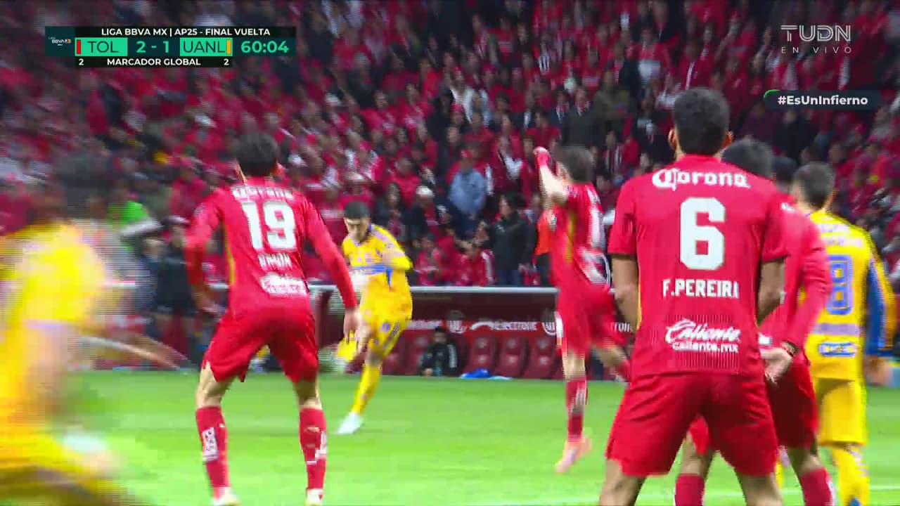 ¡TIRO ATAJADO! disparo por Juan Brunetta.