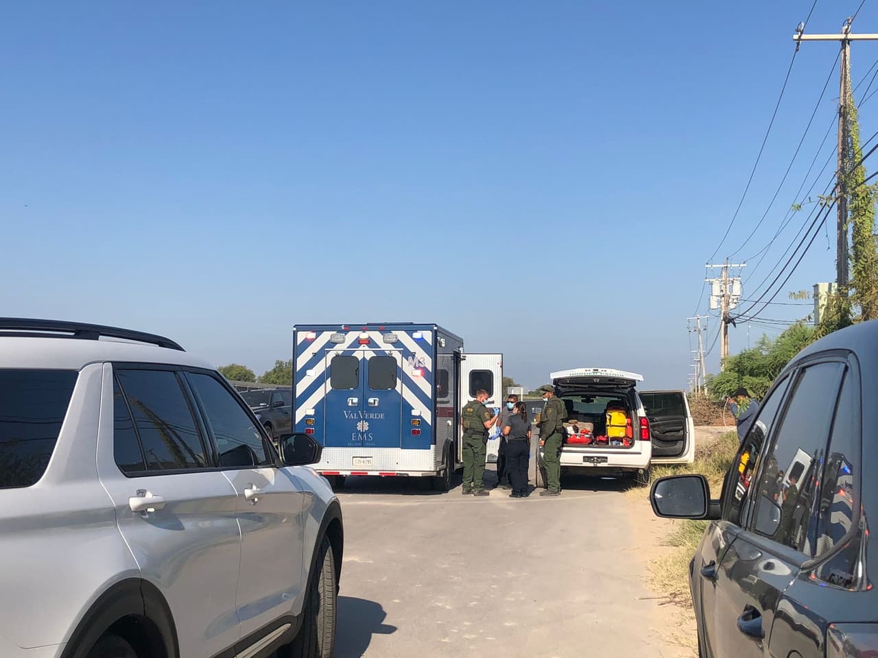 Según la agencia de noticias AP, el gobierno de Biden considera enviar a muchos de los miles de inmigrantes haitianos que han llegado a la ciudad fronteriza de Texas de regreso a su tierra natal.