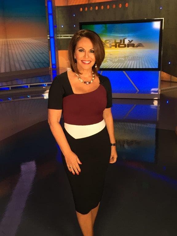 Por 18 años, María Elena Salinas se ha mantenido como copresentadora de Aquí y Ahora, la revista de noticias estelar de Univision.
