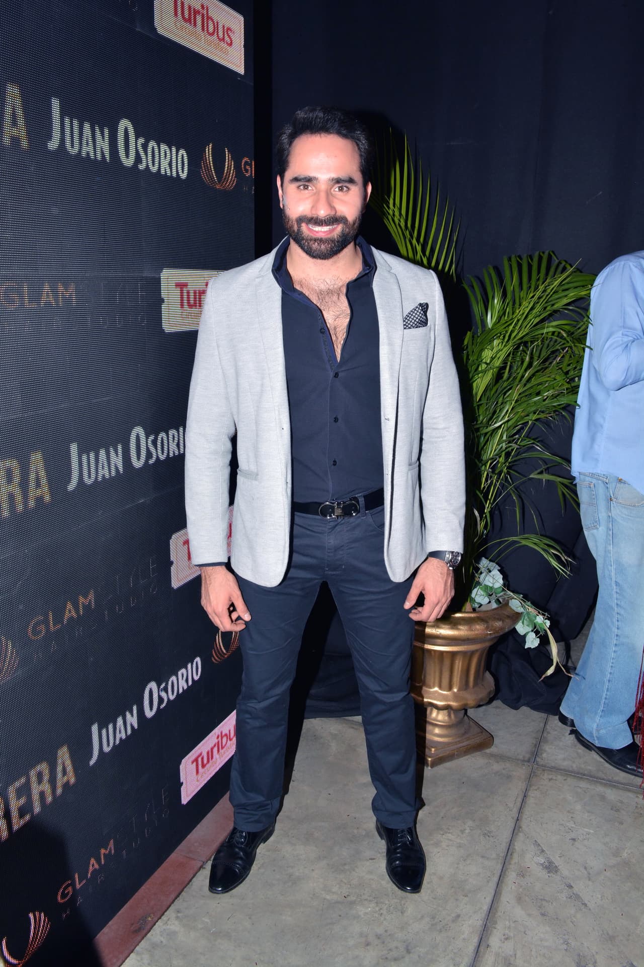 <b>Marcos</b> es modelo y actor, es 13 años menor que la actriz, por lo que las críticas de algunos no se hicieron esperar.