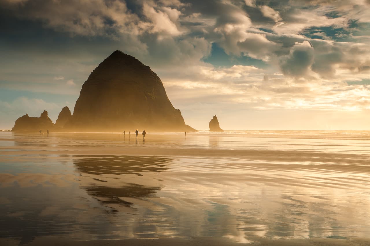 <b>Puesto 5.</b>
<b>Playa de Cannon Beach, Oregon.</b> “Esta playa es impresionante y vasta, ¡tan larga como profunda! Durante la marea baja es increíble ver las piscinas que se forman. Asegúrese de traer un suéter, puede hacer frío y viento”.