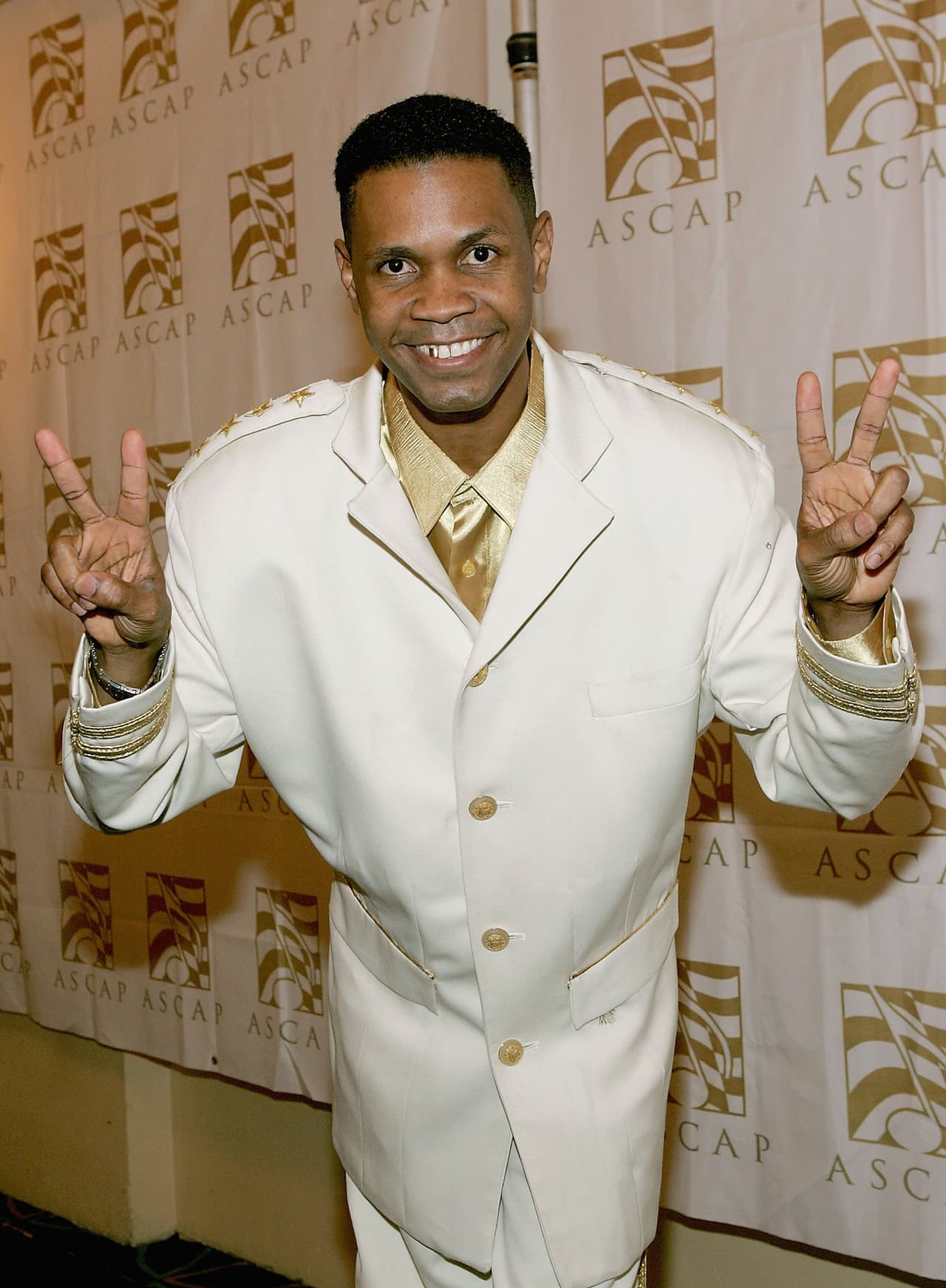 Luego de cosechar diversos éxitos en la década de los 90, Edgardo Flores, mejor conocido como 'El General', consideró que su música de esa época "es de Satanás".