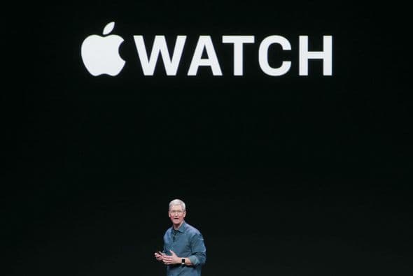 El evento principal de la tarde fue la presentación del tan esperado reloj inteligente de la marca de Cupertino, el Apple Watch.