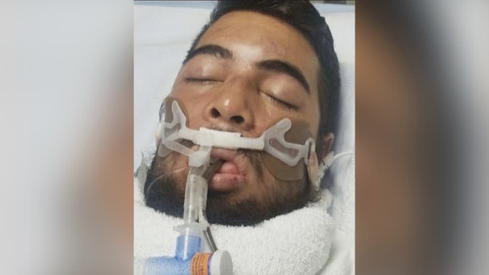 <b><a href="http://www.univision.com/houston/kxln/noticias/muertes/joven-de-24-anos-fallecio-tras-discusion-con-el-esposo-de-una-oficial-del-condado-harris-video">31 de mayo</a>:</b> Tras la agresión por parte de Terry Bryan Thompson, John Hernández fue ingresado en un hospital en estado de muerte cerebral. Permaneció en la unidad de cuidados intensivos durante tres días, pero finalmente fue desconectado.