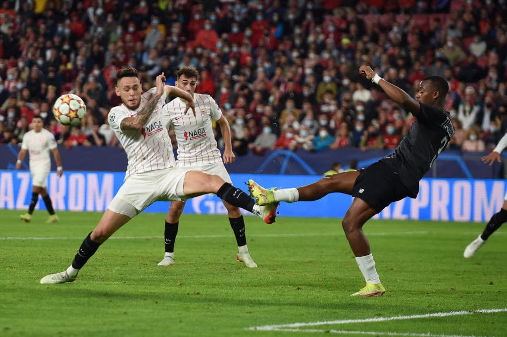 Juventus vence 4-2 al Zenti en uan feria de goles, Villarreal conigue la victoria fácilmente 2-0 sobre el Young Boys y el Lille remonta 2-1 al Sevilla.