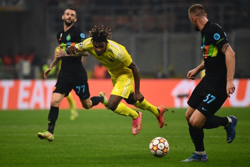 Ajax pasa por encima del Borussia Dortmund y golean 4-0, Inter no quiere tener la misma suerte que el Madrid y vencen 3-1 al Sheriff y el Porto continúa en la pelea por su pase a los octavos de final luego de vencer por lo mínima (1-0) al Milan.