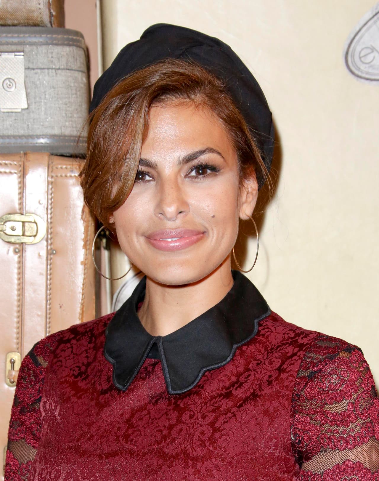 Lució radiante, elegante y muy feliz.