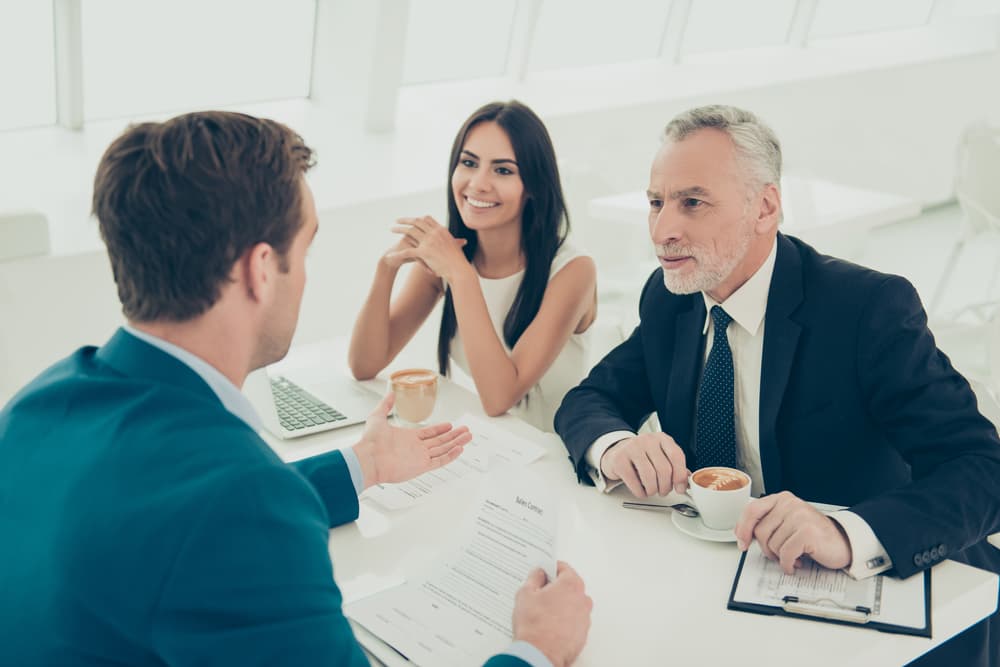 En este mes de Leo debes acentuar tu concentración en un asunto legal el cual parece algo confuso y requiere tu participación directa pues en el mismo hay involucrado dinero y propiedades.