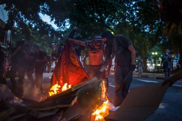 Las protestas se registraron frente al estadio mundialista Arena das Dunas, inaugurado el pasado miércoles por la presidenta brasileña, Dilma Rousseff.