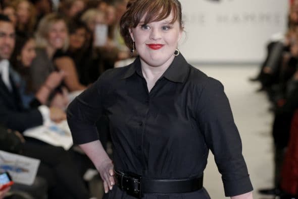 Reconocida por su papel en la serie de FX, American Horror Story y ahora por ser la primera modelo con síndrome de Down en desfilar.
