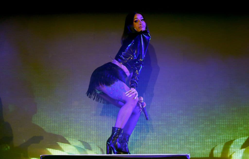 Cardi B had a violent incident with Nicki Minaj during the Fashion Week in New York, on September of 2018.