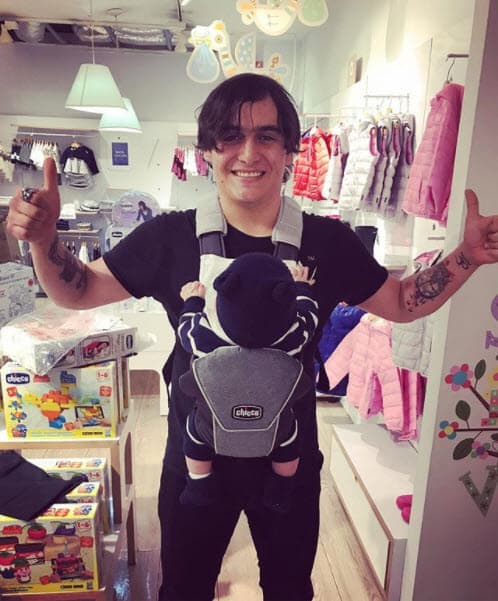 El 2 de mayo del mismo año nació su hijo y se convirtió en papá a los 21 años.