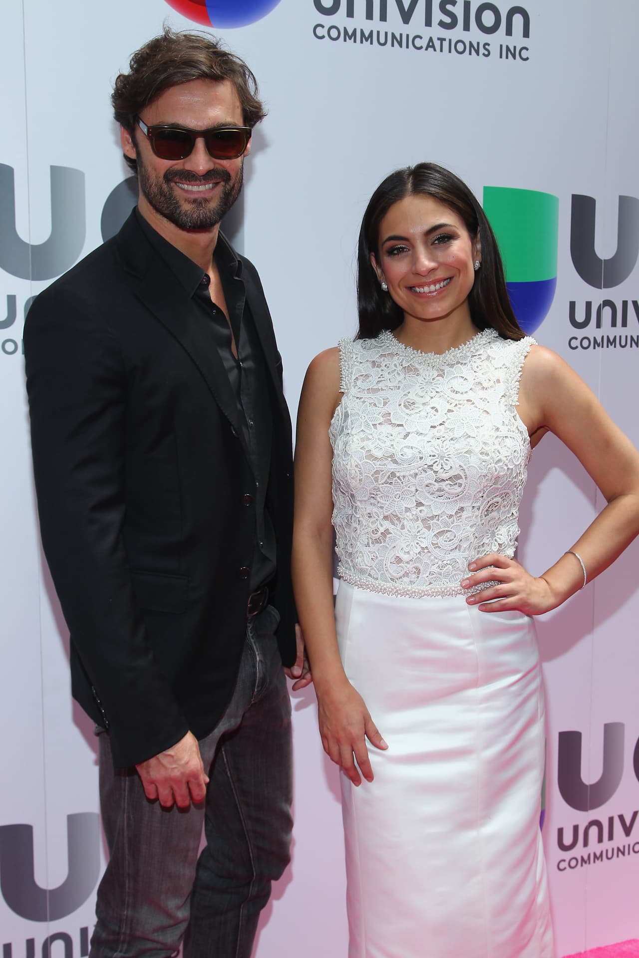 ¡Se les ve muy felices a los dos!