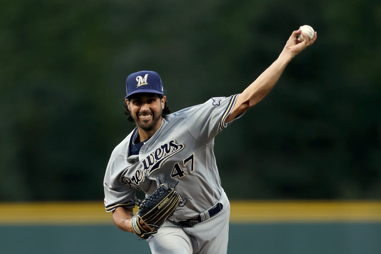 Gio González salió de los Milwaukee Brewers y firmó contrato por un año con los Chicago White Sox.
