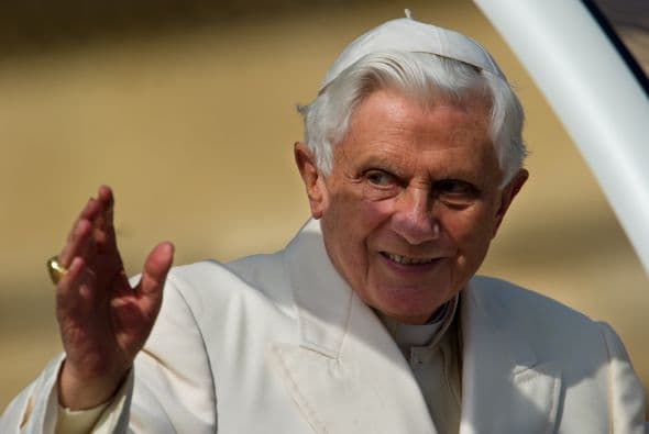 En la 5ª posición hallamos a la máxima figura del mundo católico en el planeta, el papa Benedicto XVI, pese a los difíciles momentos por los que pasa la Iglesia.
