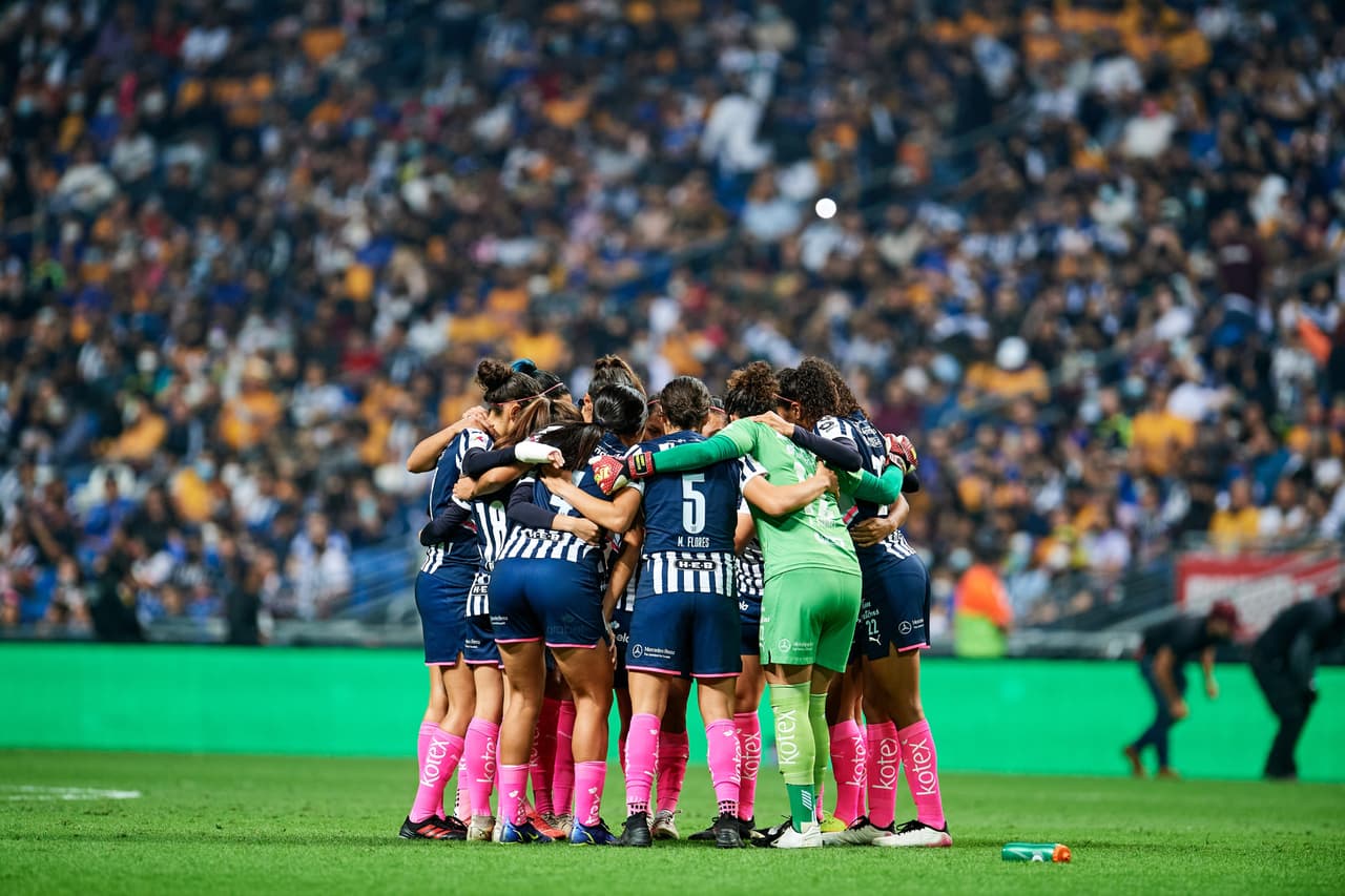 El ‘Gigante de Acero’ recibía la Final de Ida entre Rayadas y Tigres con un ambiente inmejorable.