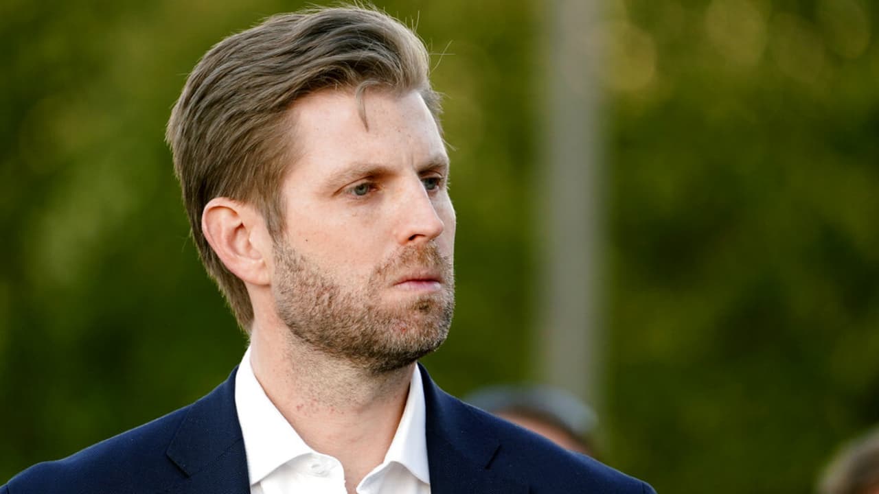 La empresa Dominion Voting Systems presentó este lunes una demanda por difamación contra Rudy Giuliani, el abogado personal de Donald Trump y exalcalde de la ciudad de Nueva York.