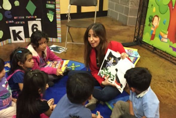 Gracias a nuestros amigos y amigas de Austin que se acercaron a la Feria para Aprender, de Univision Contigo, donde repartimos mil libros y dimos talleres de FAFSA a padres y estudiantes que quieren pagar por la universidad.