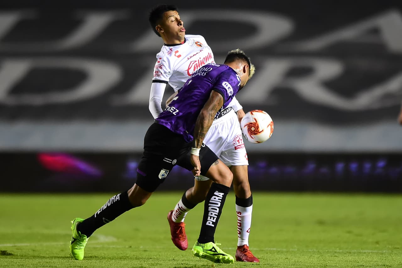 Con gole de Jualián Velázquez, Hugo Silveira, Jordi Cortizo y Vladimir Loroña, Gallos y Xolos nos regalan un entretenido empate en la Corregidora.
