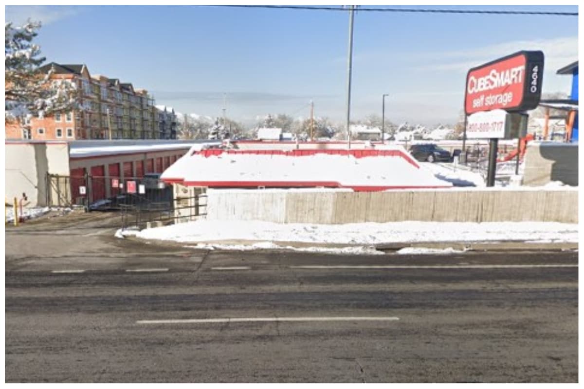 Alexander Wardell, de 30 años, pareja sentimental de la mujer fue quien la encerró dentro de la bodega junto con su mascota.