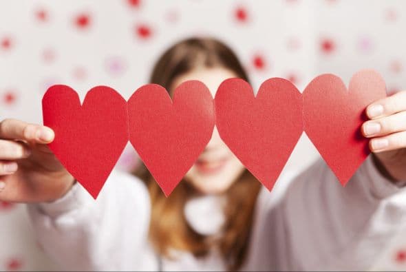 Te presentamos algunas ideas para crear, decorar y celebrar con los niños en San Valentín. ¡Pongan su hogar a tono con el Día del Amor y la Amistad!