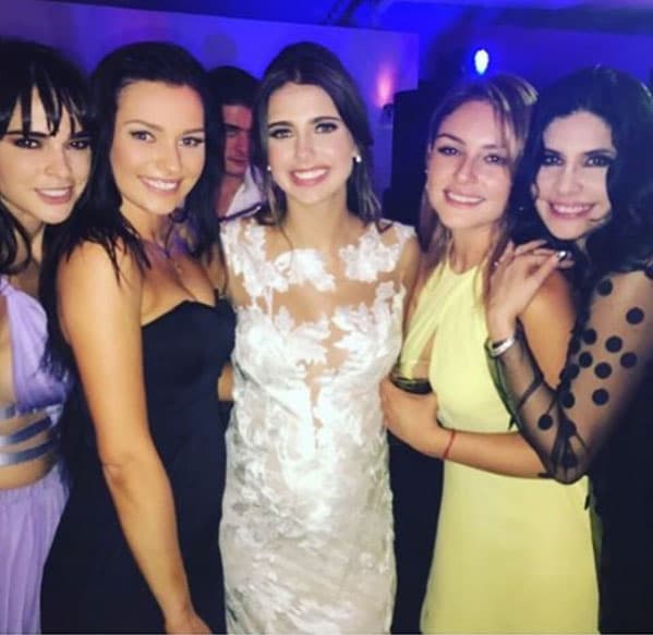 Fabiola Guajardo, Irina Baeva, Michelle Renaud, Gema Garoa y Raquel Garza posando para la cámara.