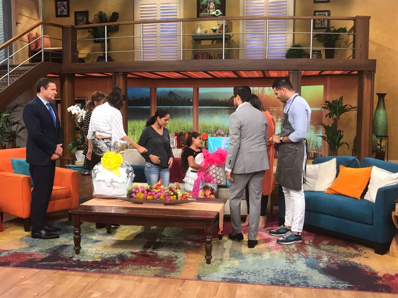 Arelis está esperando un bebé, ahora ella tiene que velar por él y por su hijita de 7 años.