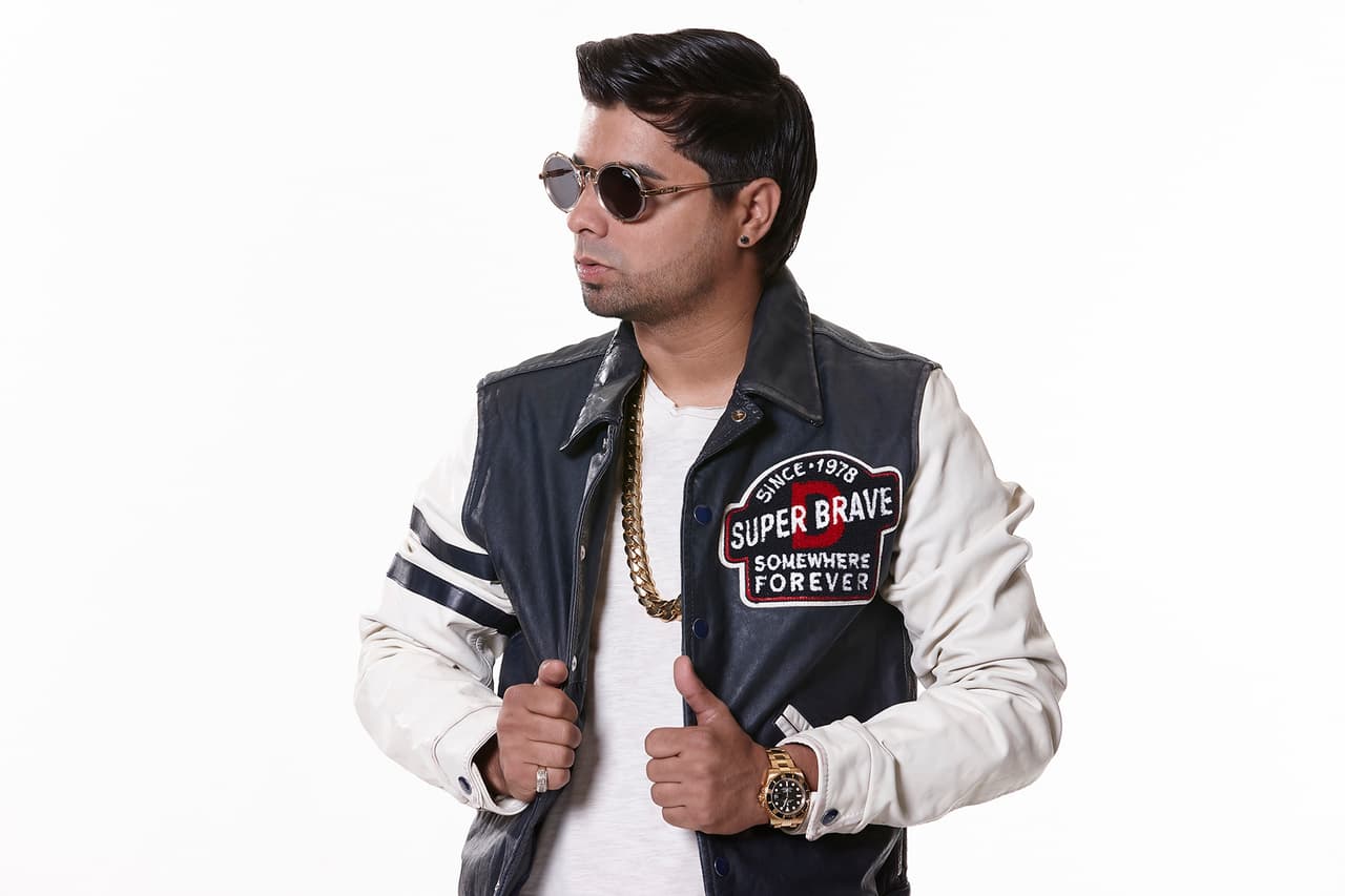 Aún faltan más artistas para confirmar, así que no dejes de escuchar Latino Mix.