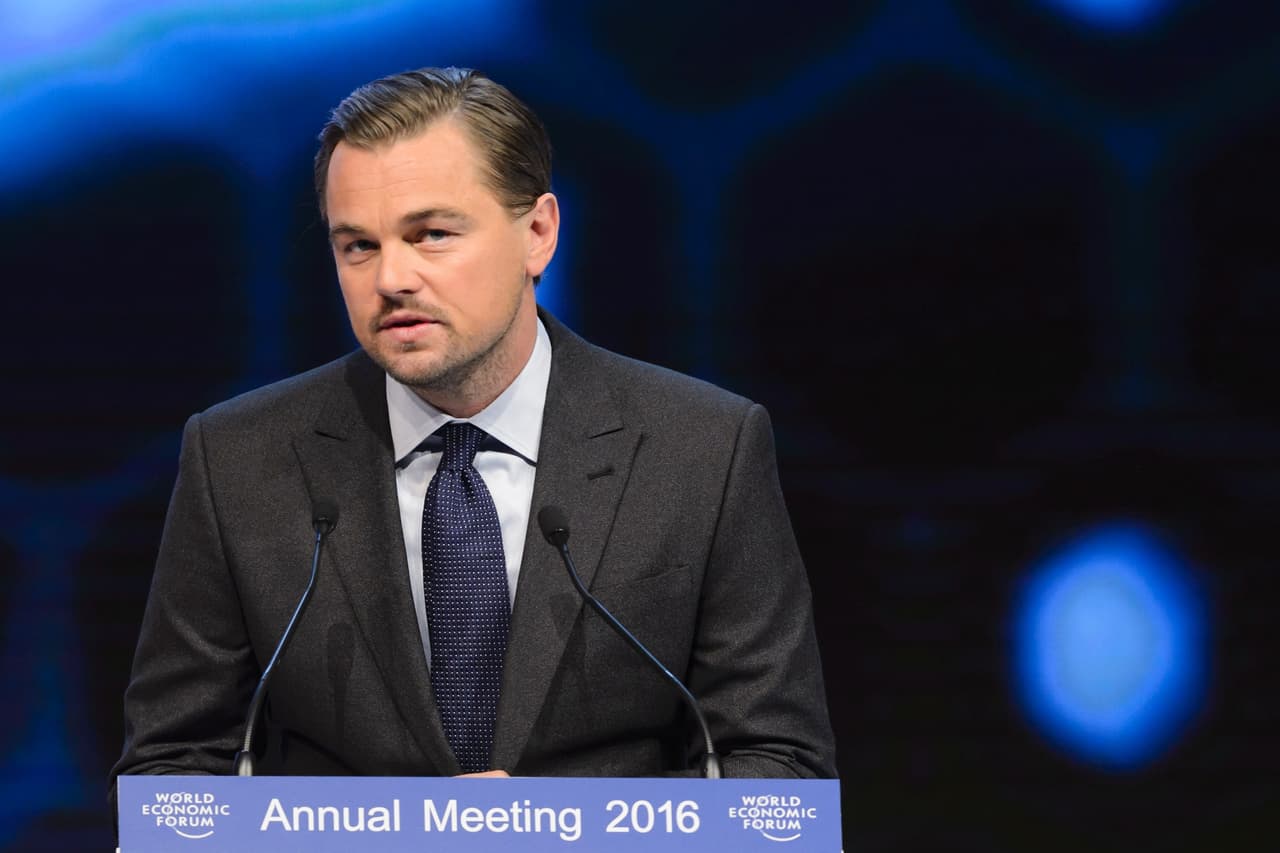 Ahí en Davos, Suiza, habló sobre cómo estamos devastando el medio ambiente.