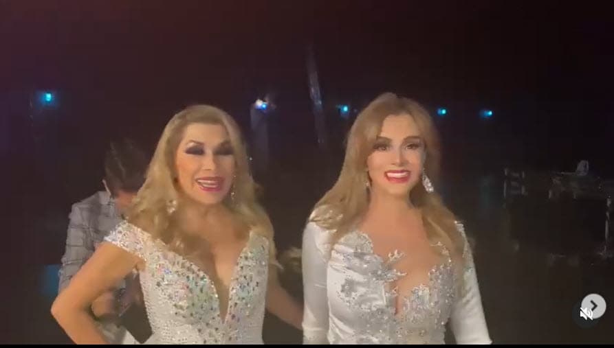 Además, aseguró que la cantante se expresó de mala forma de El Paso, supuestamente diciendo que "es una ciudad muerta, que todo está solo, que qué feo, que la comida está fea, 
<b>que el guacamole está feo</b>". 
<br>