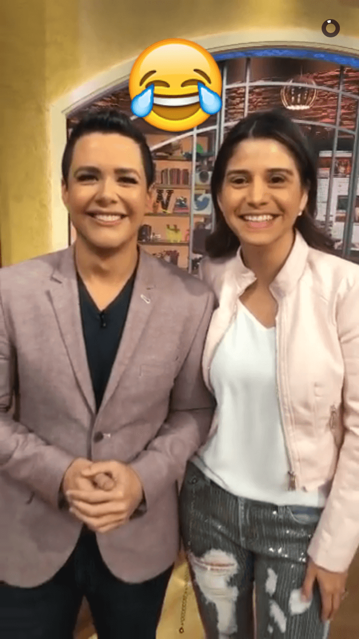 ¡Qué risa! Ana y Chabán son un par de traviesos.