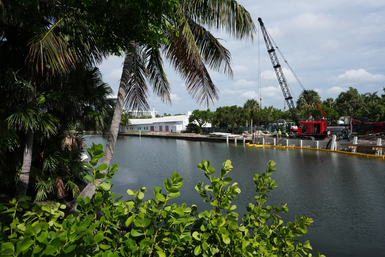 Florida muestra cómo adaptarse a medida que las ciudades costeras se enfrentan a crecientes amenazas por el aumento del nivel del mar y las tormentas