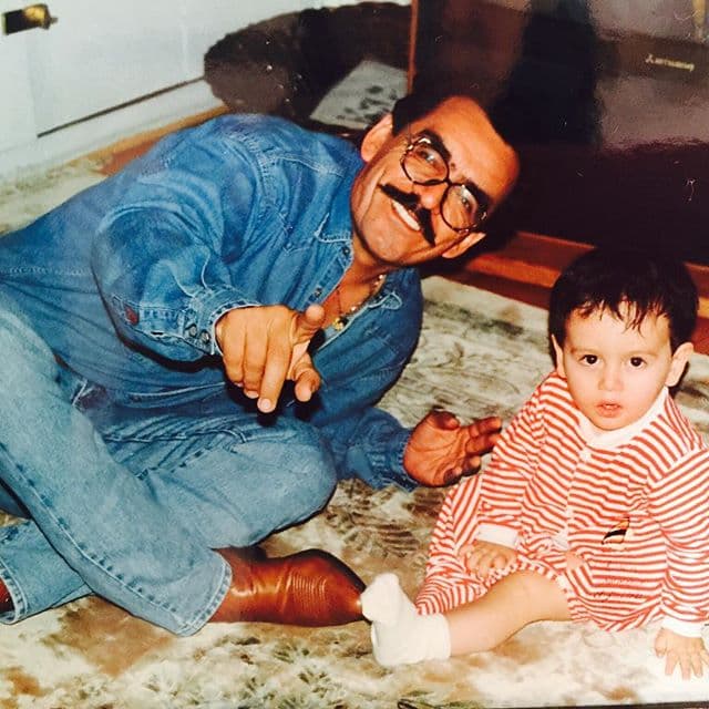 Pero también José Julián, hijo de Joan Sebastian y Maribel Guardia, ha tenido un cambio radical en su apariencia.