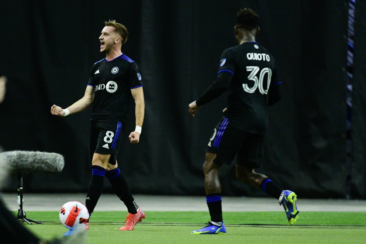 Montral sale con todo en su estadio, vence 3-0 a Santos y aseguran su plaza en los cuartos de final con un global a favor de 3-1.