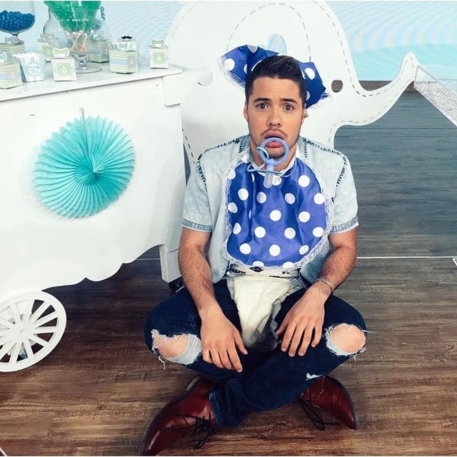 Quién está dispuesta a cuidar a este bebé. (Abril 15, 2016)