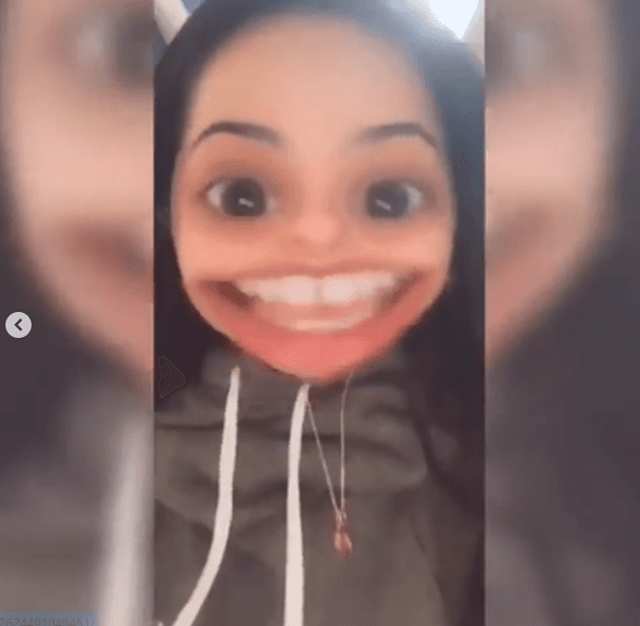 <b>2. Becky G:</b> Otra que se divierte mucho con lo que publica en redes sociales. El año pasado, la cantante hizo varios videos con este simpático filtro que deformaba su rostro; en ella se burlaba de quienes la atacaban por no hablar o escribir en español.