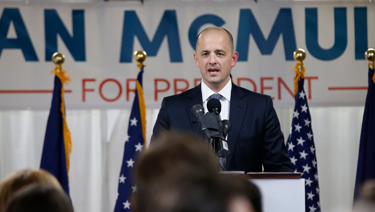 Evan McMullin: el exagente de la CIA que ve en Trump a un 'autócrata latinoamericano'