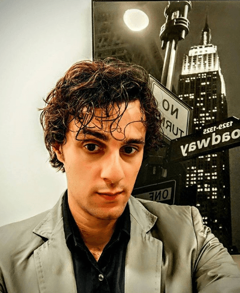 Cantarini participó en 2005 en el programa de televisión 'Ballando con le stelline', la versión italiana de 'Dancing with the stars', según menciona una publicación de ¡Hola! México.