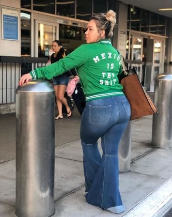 Chiquis Rivera compartió con sus seguidores de Instagram esta imagen, donde la hija de 'La Diva de la Banda' escrbió: "Mexicana".