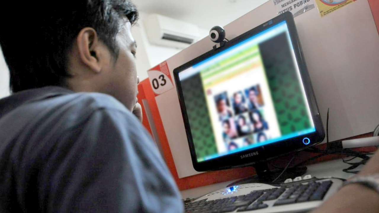 Esto es lo que sabe Google, Oracle y Facebook de las personas que ven pornografía en internet