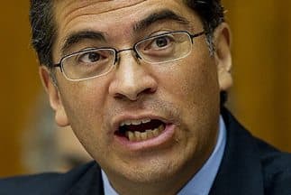 El fiscal general de California, Xavier Becerra.