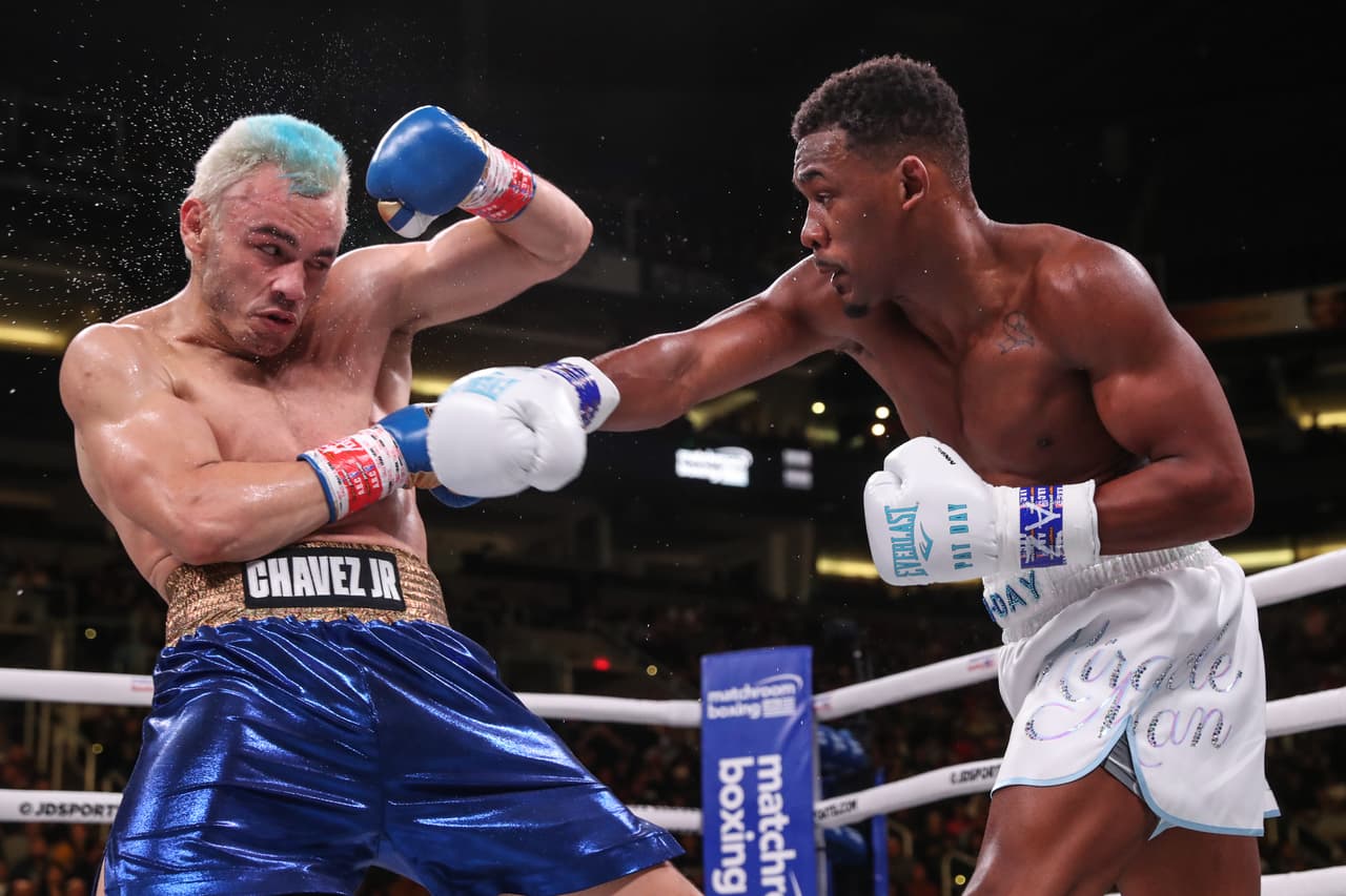 Julio César Chávez Jr vs Daniel Jacobs